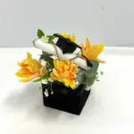 Cajita de grado con flores pequeñas