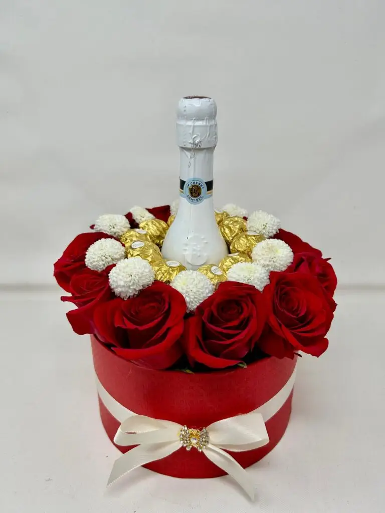 Box Roja Cava, Rosas y Ferrero
