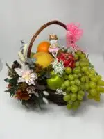 Cesta Gourmet de Fruta y Flores Preservadas