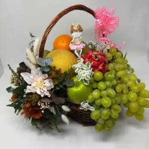 Cesta Gourmet de Fruta y Flores Preservadas